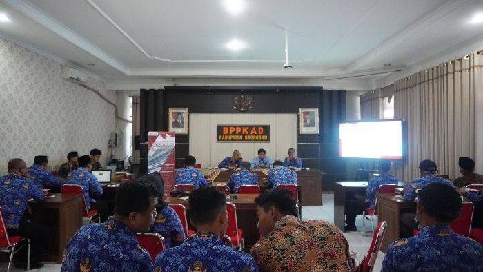 1912 - tim hibah - done