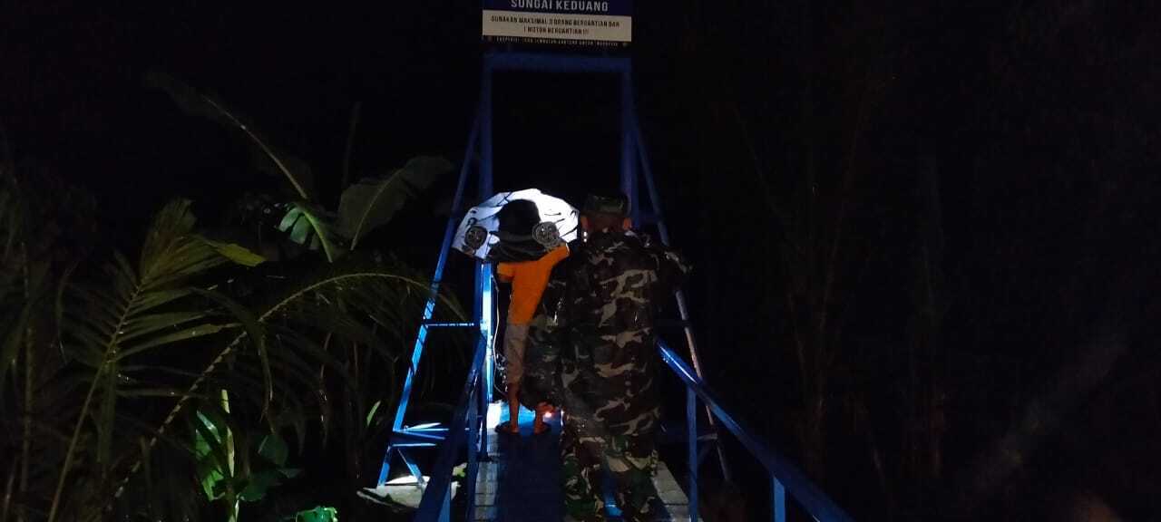 Jembatan gantung Jembatan gantung