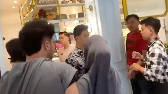 video pemukulan dokter