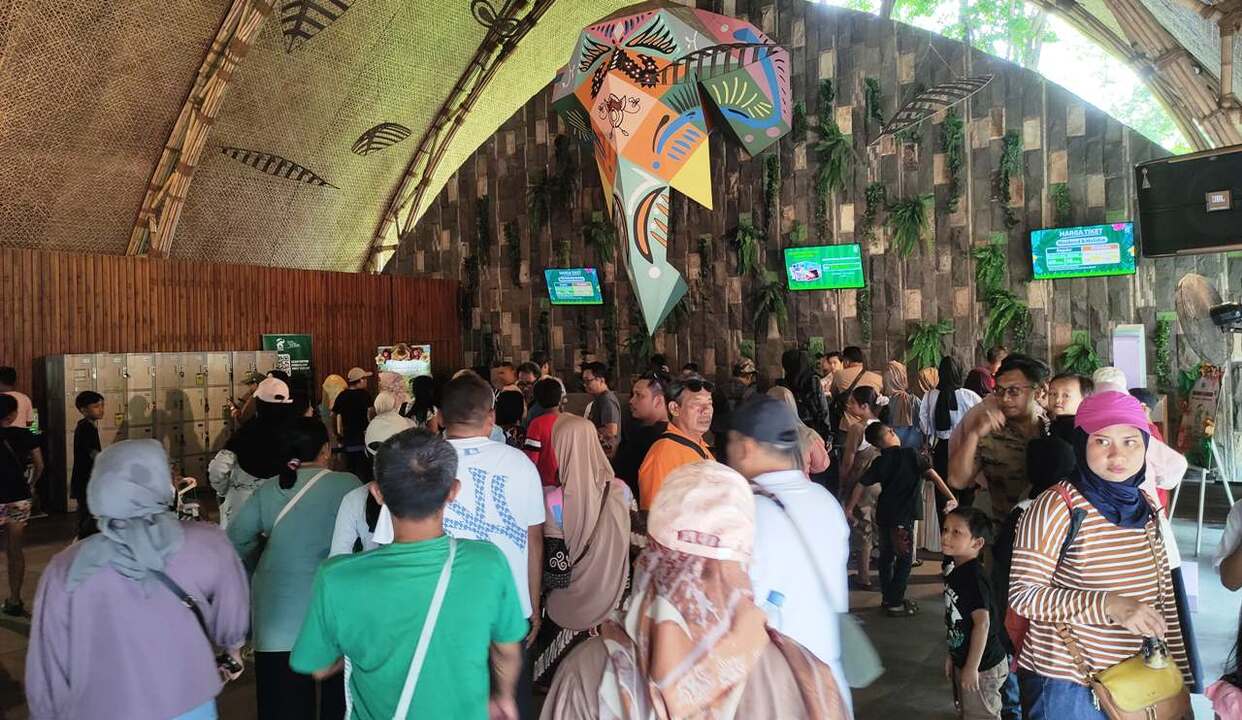 Solo Safari Ulang Tahun Ke 2