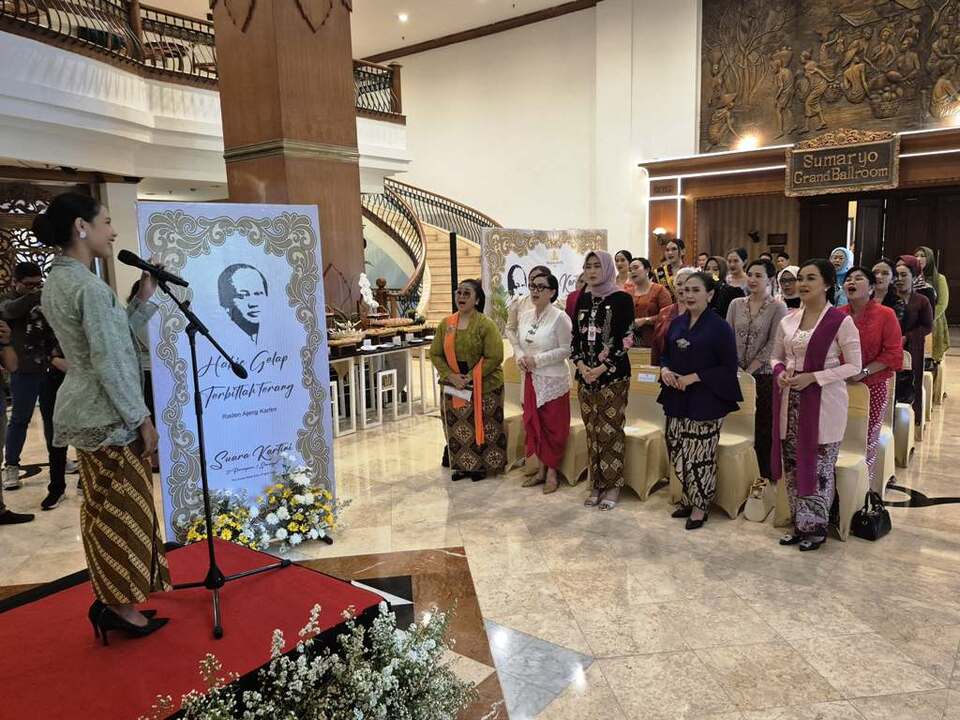 hari kartini the sunan hotel