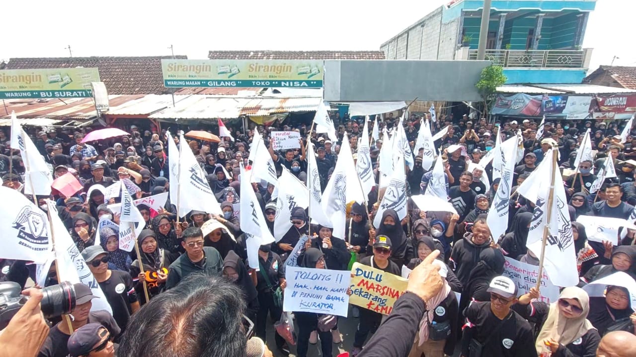 Ribuan Eks Karyawan Sritex Gelar Aksi, Desak Pembayaran Pesangon