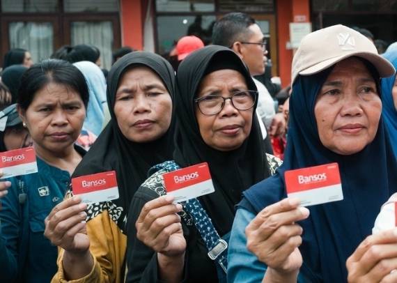 BLT Kesra Rp900 Ribu Cair Barengan PKH BPNT Desember 2025, Segera Cek Nama Anda Lewat Link Resmi Ini Sebelum Terlambat!