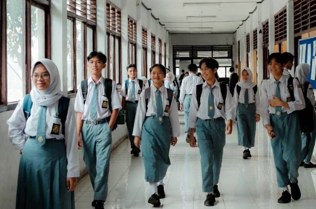Heboh di Jateng! SMA/SMK Bakal Masuk Enam Hari Lagi, Orang Tua dan Siswa Siap-Siap Kaget Total