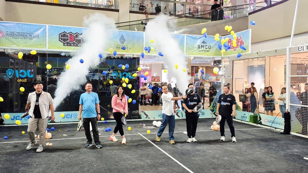 Memperebutkan Piala Walikota, JCI Pertama Kalinya Gelar Padel di Mall Kota Solo