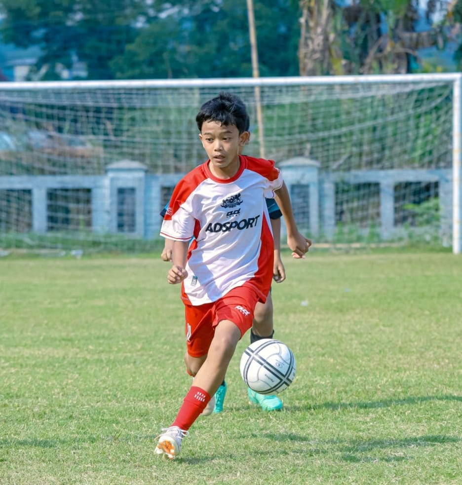 Bocah SMPN 1 Wonogiri Ini Menggila di Lapangan, Faiz BP Cetak 3 Gol dan Jadi Otak Permainan Namanya Mulai Dibicarakan!