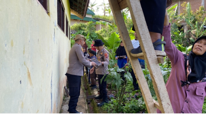 Angin Mengamuk di Jatipurno! Puluhan Rumah dan Atap Sekolah Rusak, Pohon Tumbang di 6 Wilayah
