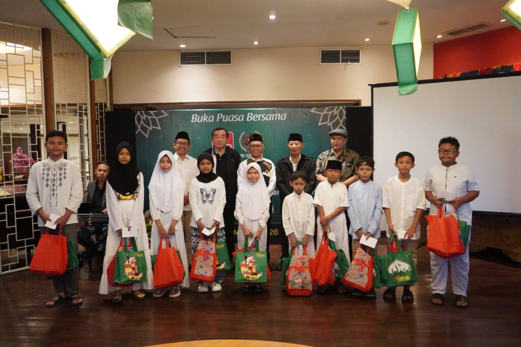 PWI Surakarta Buka Bersama Anak Yatim, Gandeng Charoen Pokphand dan Baznas Perkuat Kepedulian Sosial