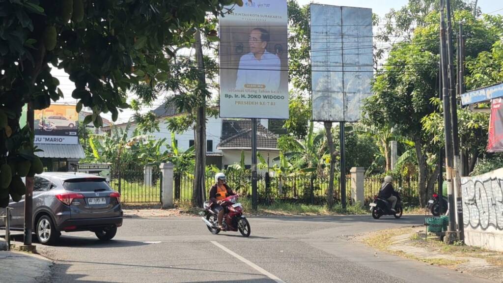 baliho jokowi