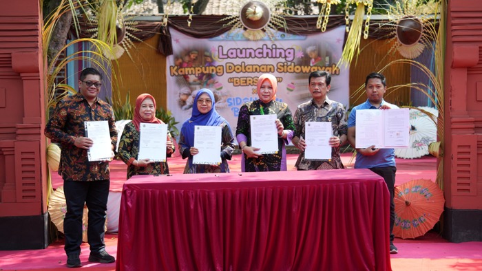 2408 - kampung dolanan