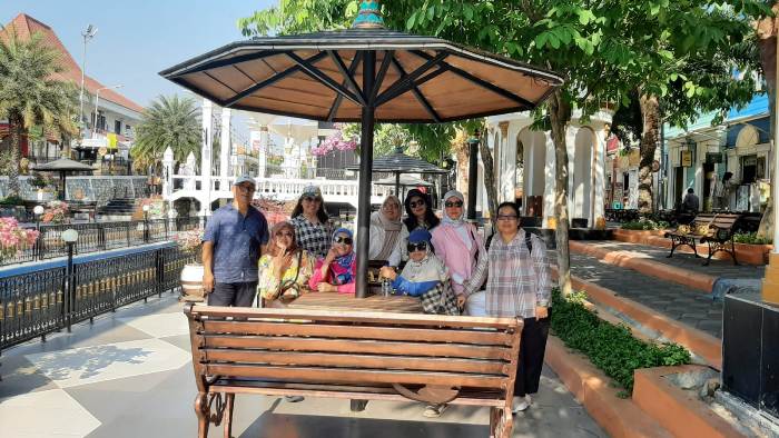 Dolan Bareng Alumni SMA 3 Solo ke Madiun, dari Sarangan, Pecel Pojok hingga Madiun Menari