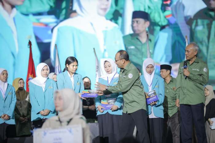 Puncak Masta PMB UMS 2026, 29 UKM Unjuk Kreativitas, Rektor Ajak Maba Jadi Pencetak Sejarah