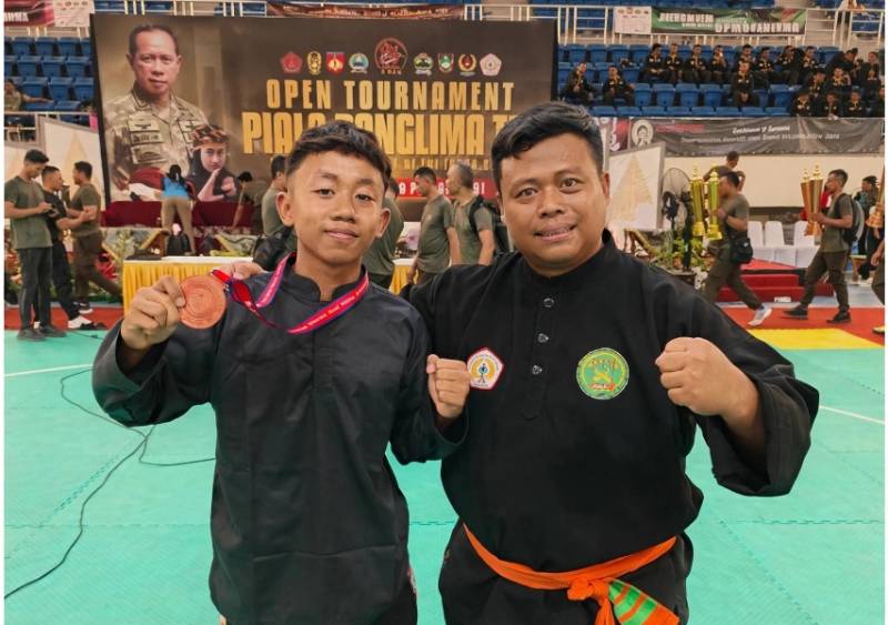 5 Bulan Latihan Mandiri, Siswa SMPN 1 Giritontro dari Persinas ASAD Tembus Podium Nasional Pencak Silat Piala Panglima TNI 2026