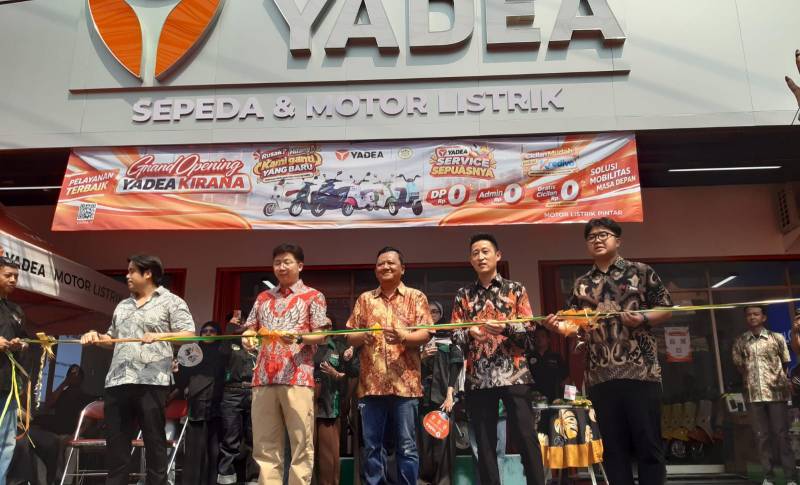 Bidik Pasar Motor Listrik Solo Raya, Yadea Tambah Gerai Strategis di Solo Baru